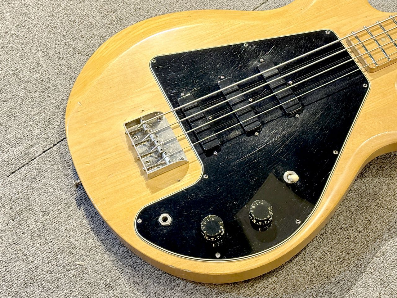 Gibson Grabber III G-3（ビンテージ）【楽器検索デジマート】