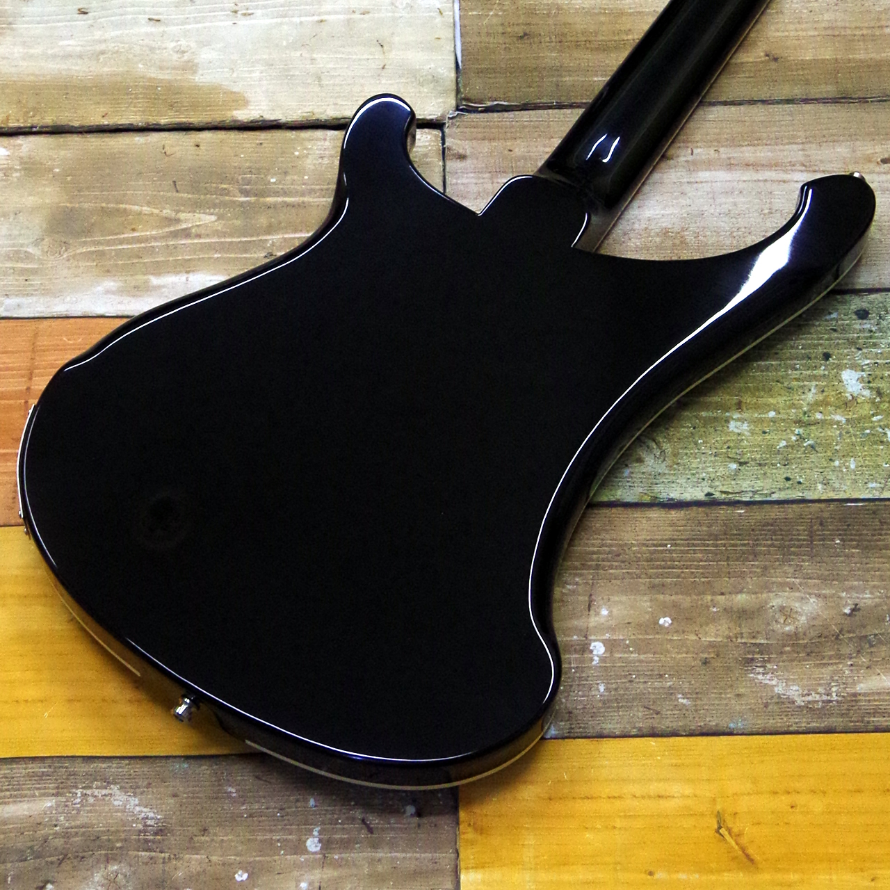 Rickenbacker Model 4003 Jetglo（新品）【楽器検索デジマート】