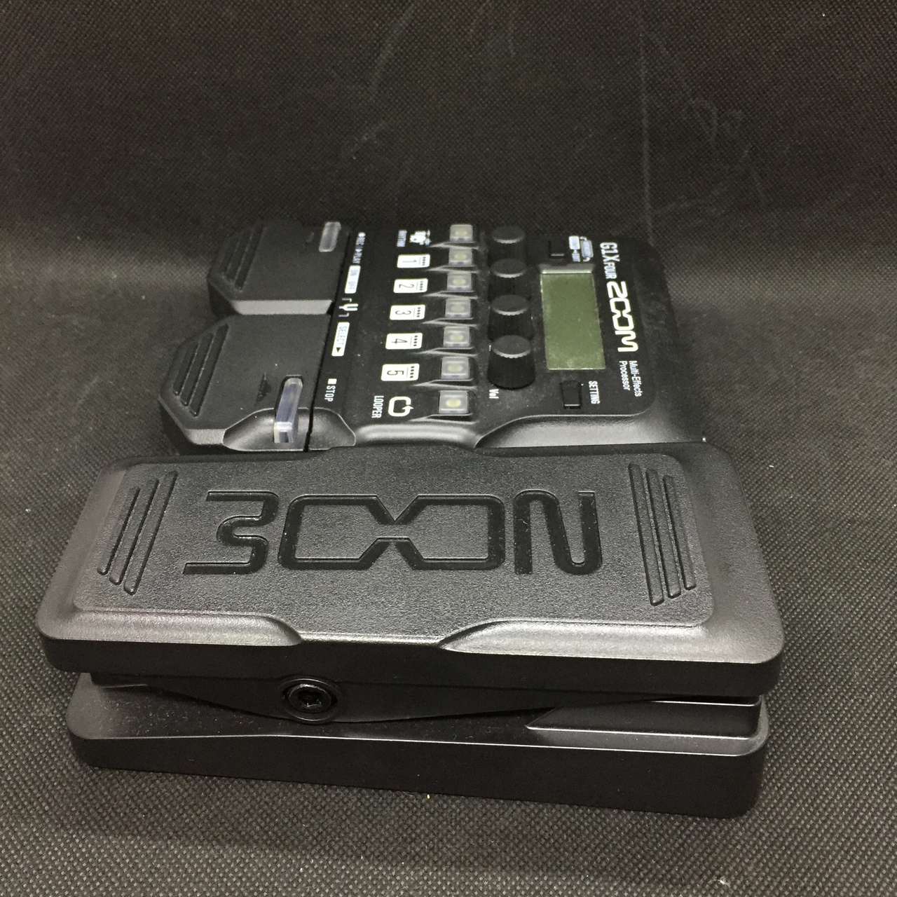 ZOOM G1X FOUR Multi-Effects Processor（中古/送料無料）【楽器検索