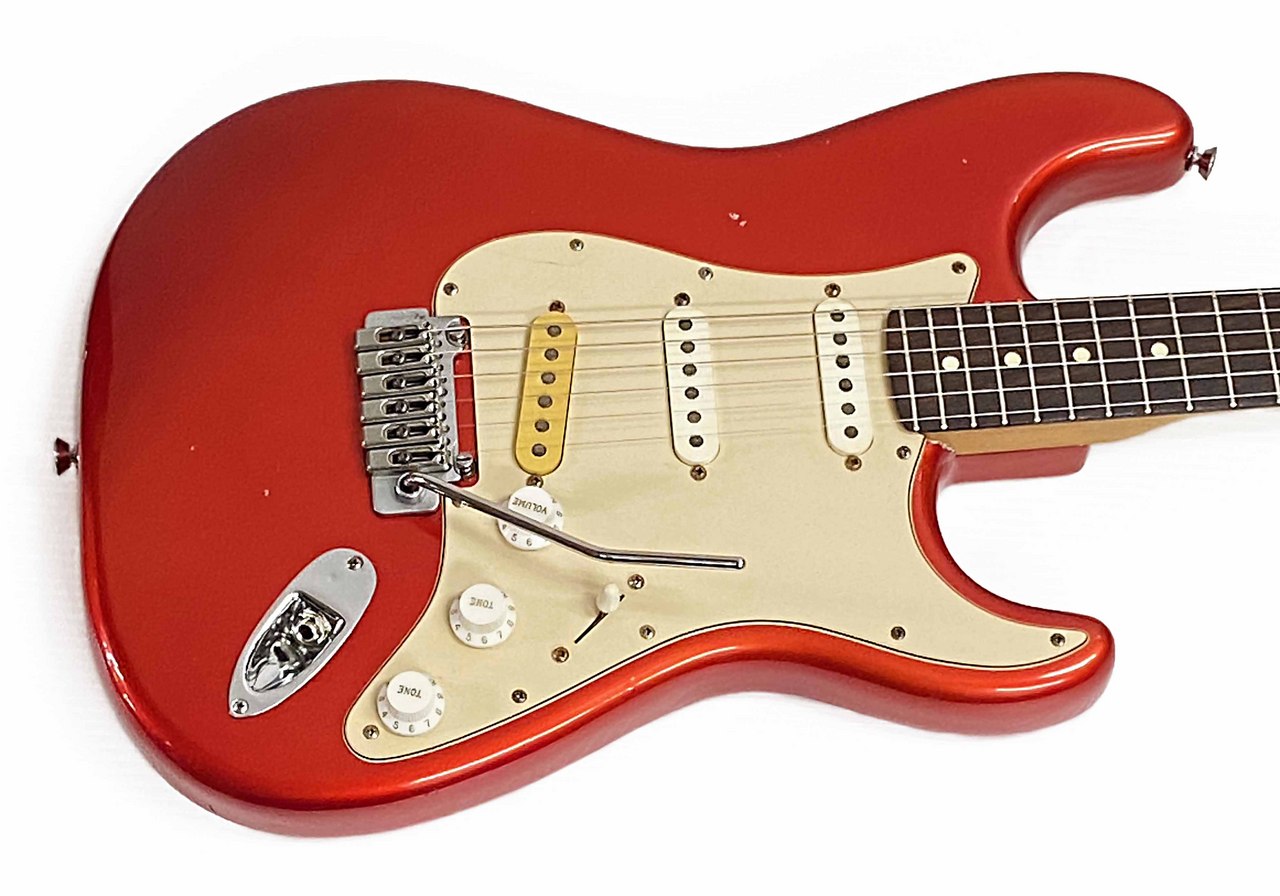 Fender American Standard Stratocaster 2004 mod（中古）【楽器検索