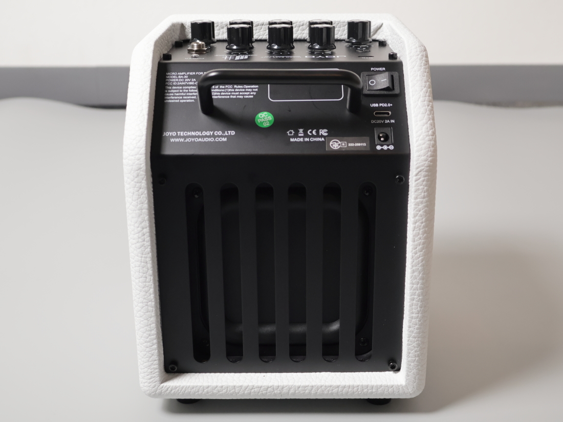 JOYO BA-30 VIBE CUBE Micro Bass Amp -White-【Bluetooth搭載小型