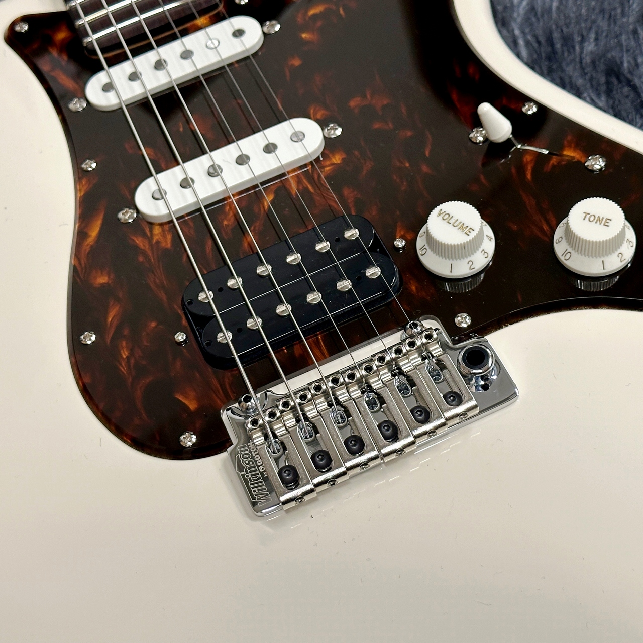 Black Smoker Standard Series SIGMA-SSH Olympic White MH