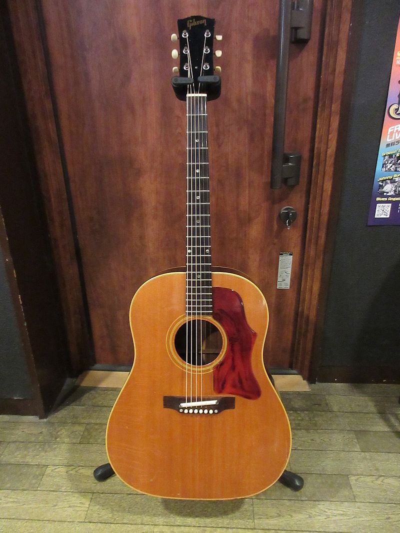 Gibson 1969 J-50（ビンテージ）【楽器検索デジマート】