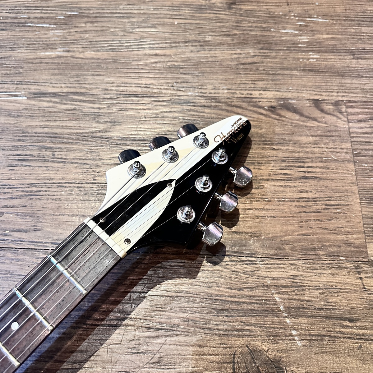 Morris Hurricane Vivian Black White 1980s V Style Electric Guitar