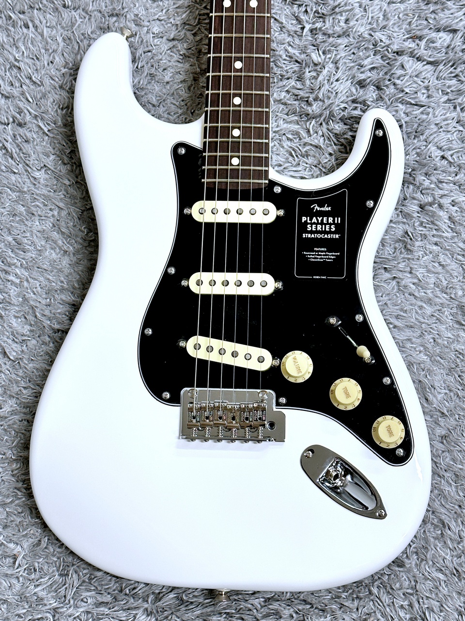 Fender Player II Stratocaster Polar White / Rosewood【2024年最新モデル】