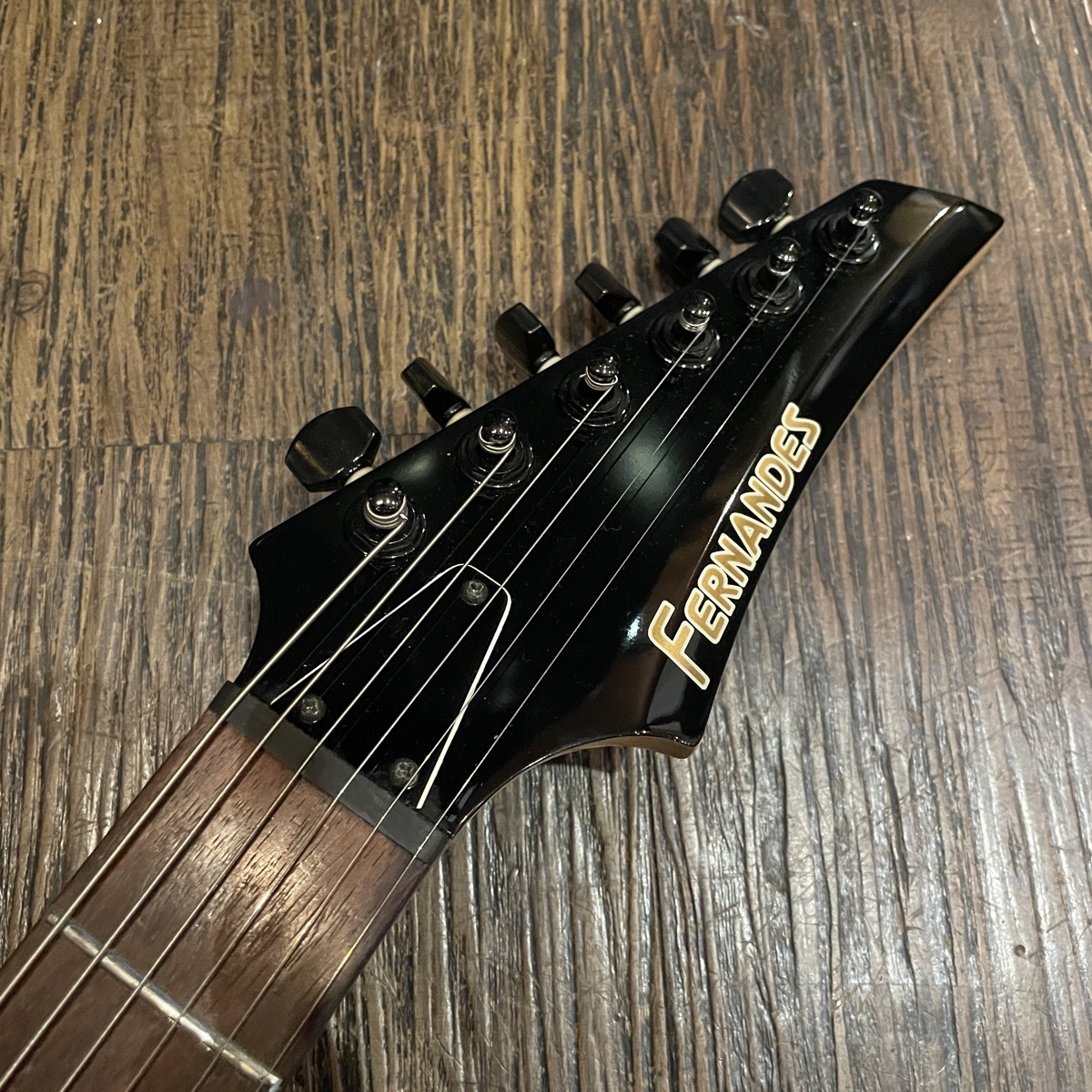 FERNANDES FGZ400 ブラックパーツ仕様 トレモロアーム・ケース付 フェルナンデス FERNANDES FGZ-400 改造 SSH | 安ギター一期一会