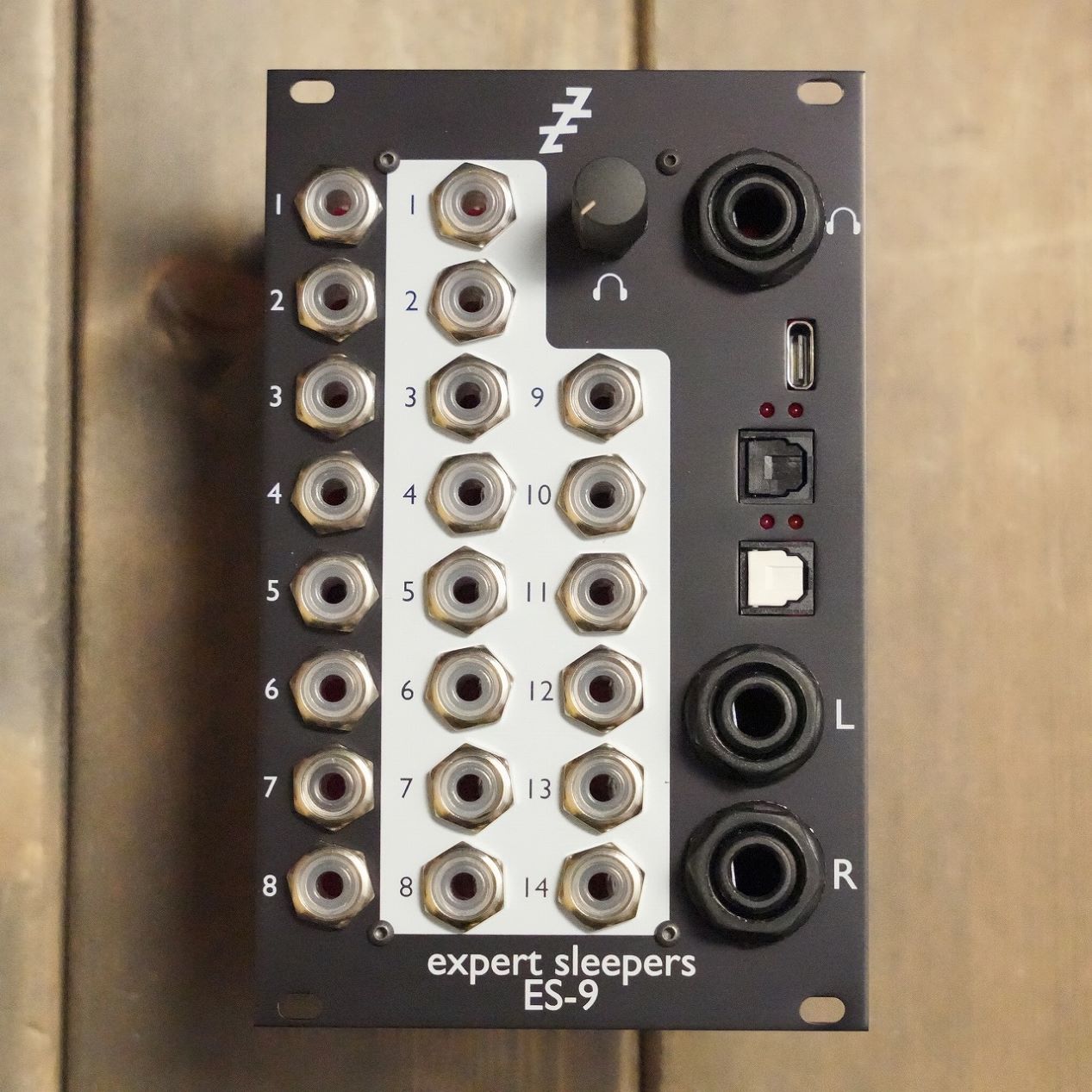 鍵盤楽器 Expert Sleepers ES-9 Expert Sleepers ES-9（新品/送料無料）【楽器検索デジマート】