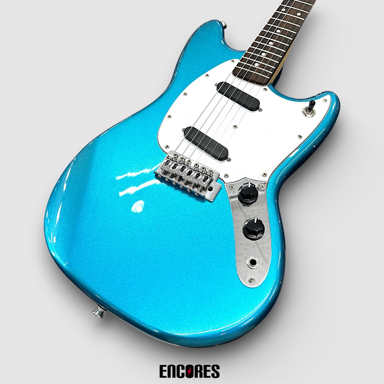 Bacchus BMS-1R ムスタングタイプ（中古）【楽器検索デジマート】