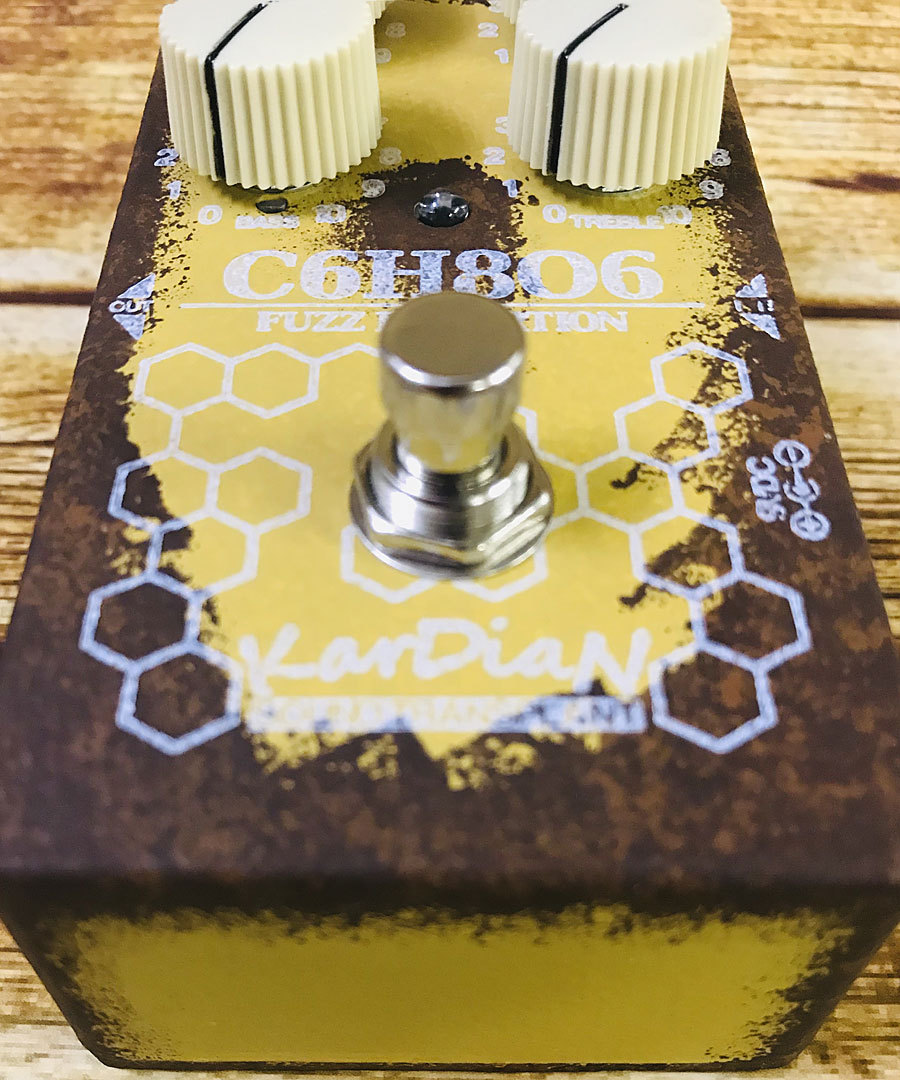 KarDiaN C6H8O6 ビタミンC ファズ （新品/送料無料）【楽器検索