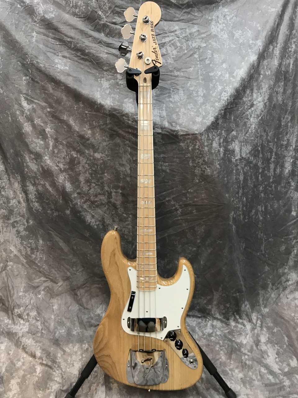 Fender Jazz Bass アイボリー 4弦　中古品 Fender HERITAGE 70's JAZZ BASS（中古）【楽器検索デジマート】