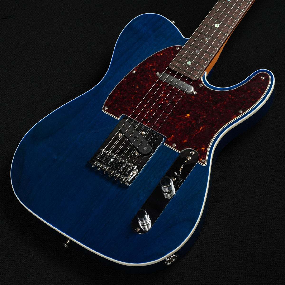 Fender Made in Japan Limited Active Modern Telecaster Sapphire Fender Made in Japan Limited Active Modern Telecaster Sapphire