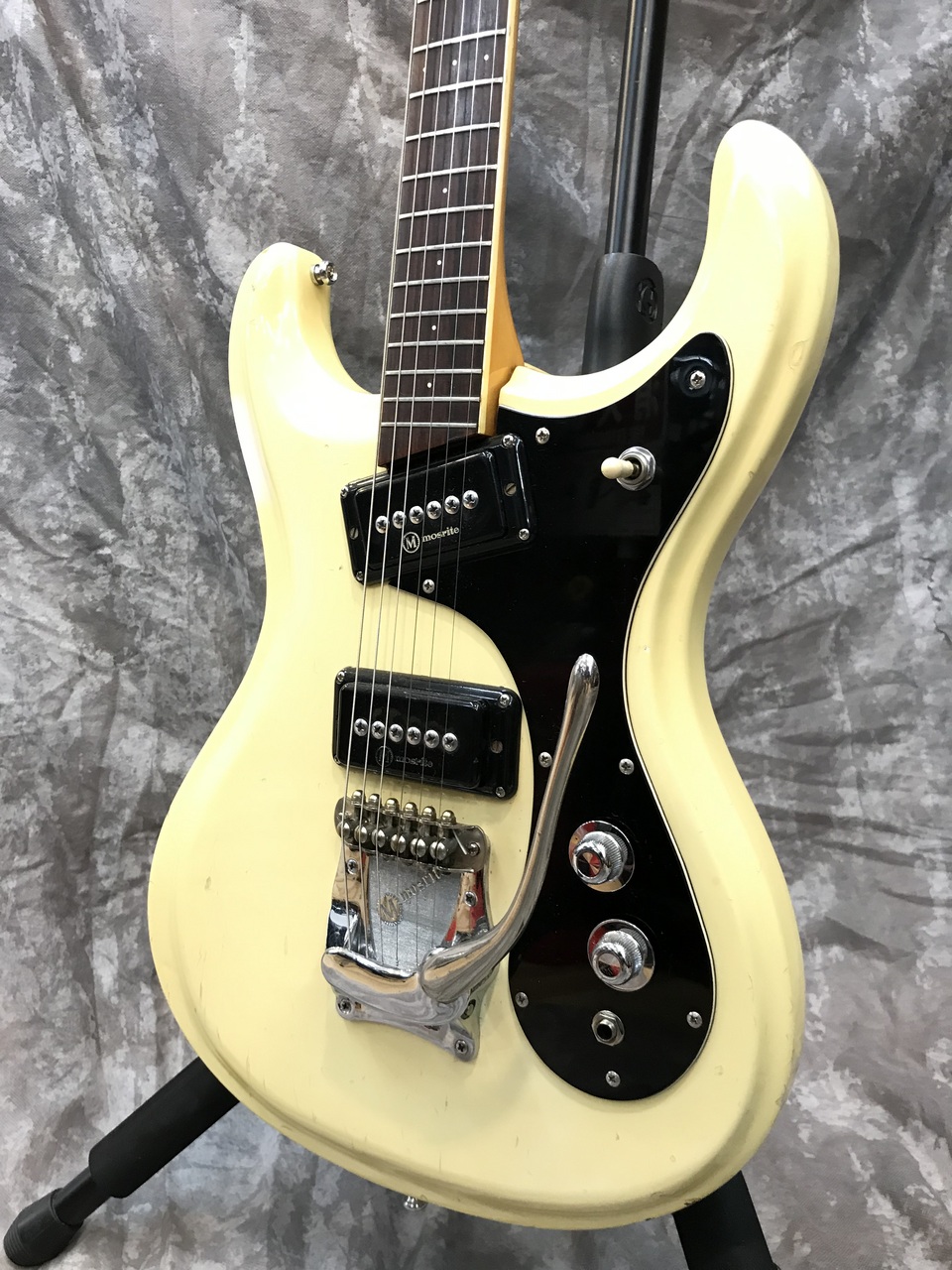 【本物ビンテージ】ファーストマン製 mosrite 本物ビンテージ】ファーストマン製 mosrite Firstman Mosrite Model