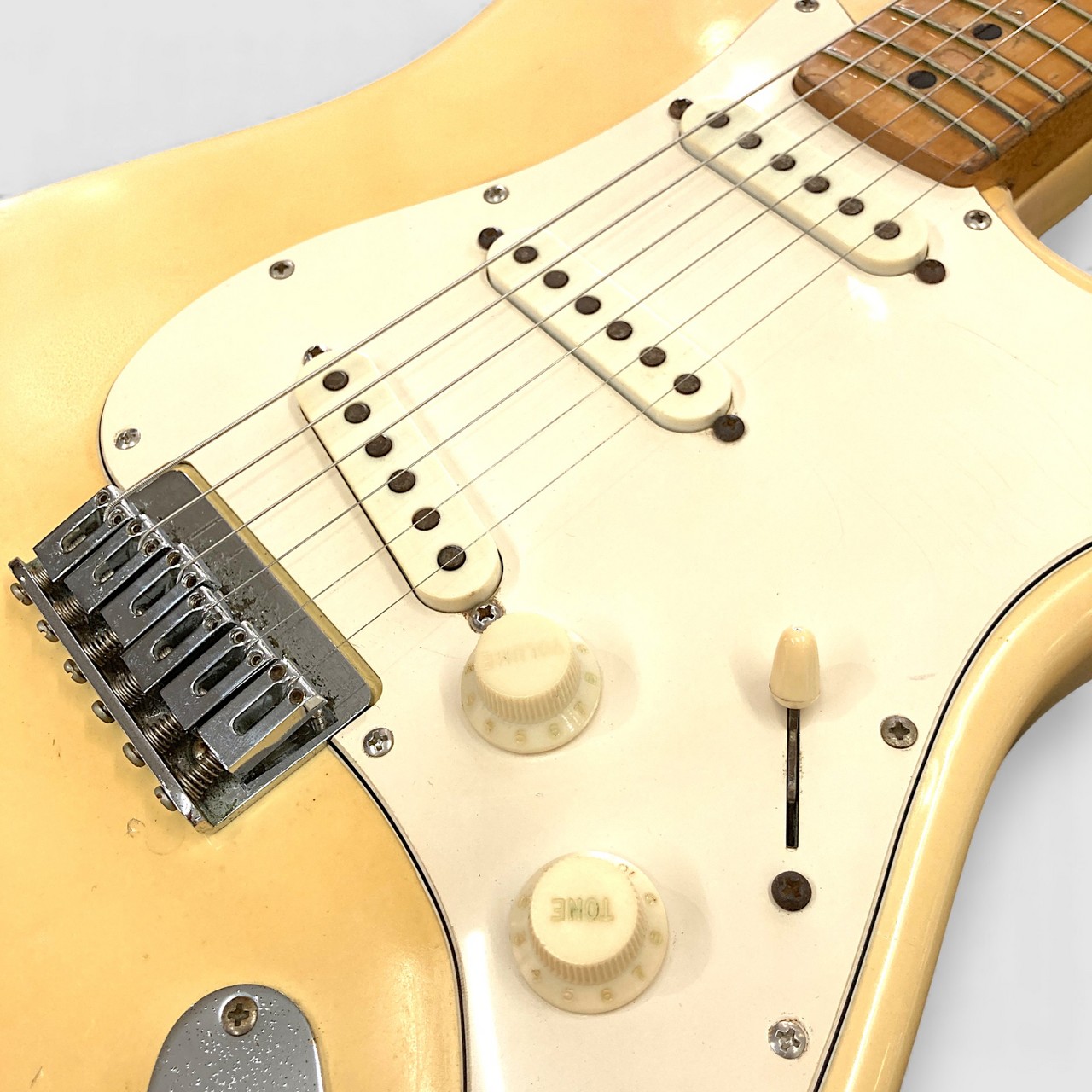 Fender USA Stratocaster 1976年製 希少ハードテイル Fender USA Stratocaster 1976年製 希少ハードテイル 【公式通販】