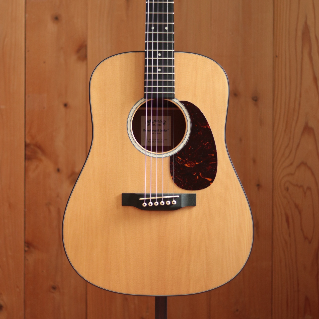 Martin Dreadnought Junior DJR-10E-02（中古/送料無料）【楽器検索
