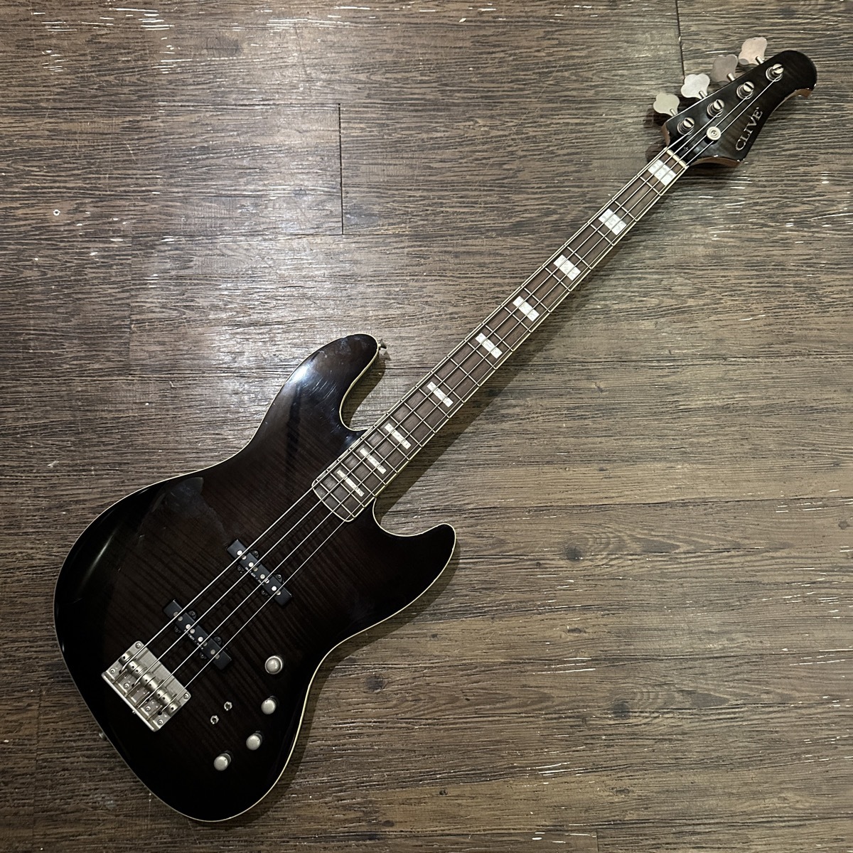 CLIVE SANCTUS M400 Electric bass（中古/送料無料）【楽器検索