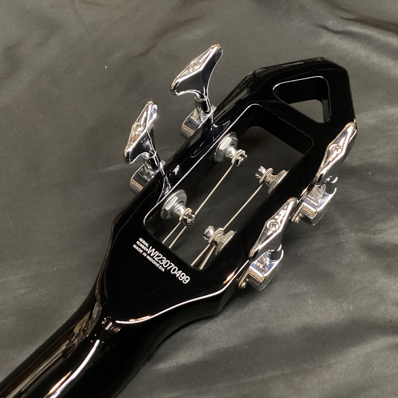 EASTWOOD GUITARS EUB-1/Black (イーストウッド フレットレス
