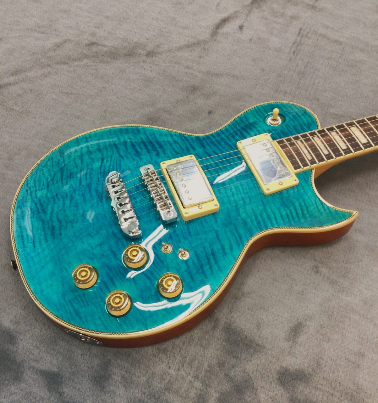 Aria Pro II PE-700 / SBL(See-through Blue)（新品/送料無料