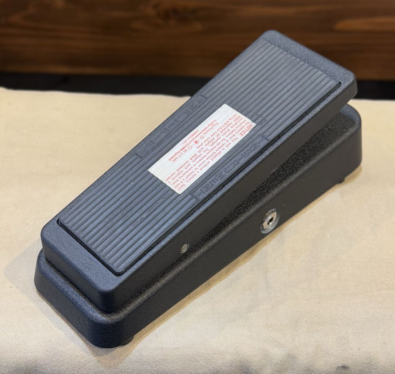ギター E.W.S Mod Cry Baby 20170512 E.W.S. Crybaby Wah Mod - Guitar Stuff Blog