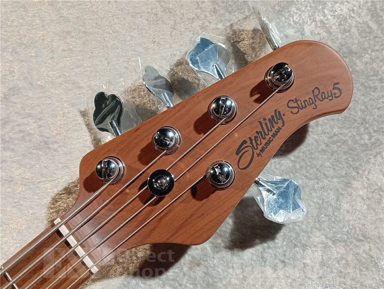 Sterling by MUSIC MAN Ray35 (Blue Sparkle)（新品/送料無料）【楽器