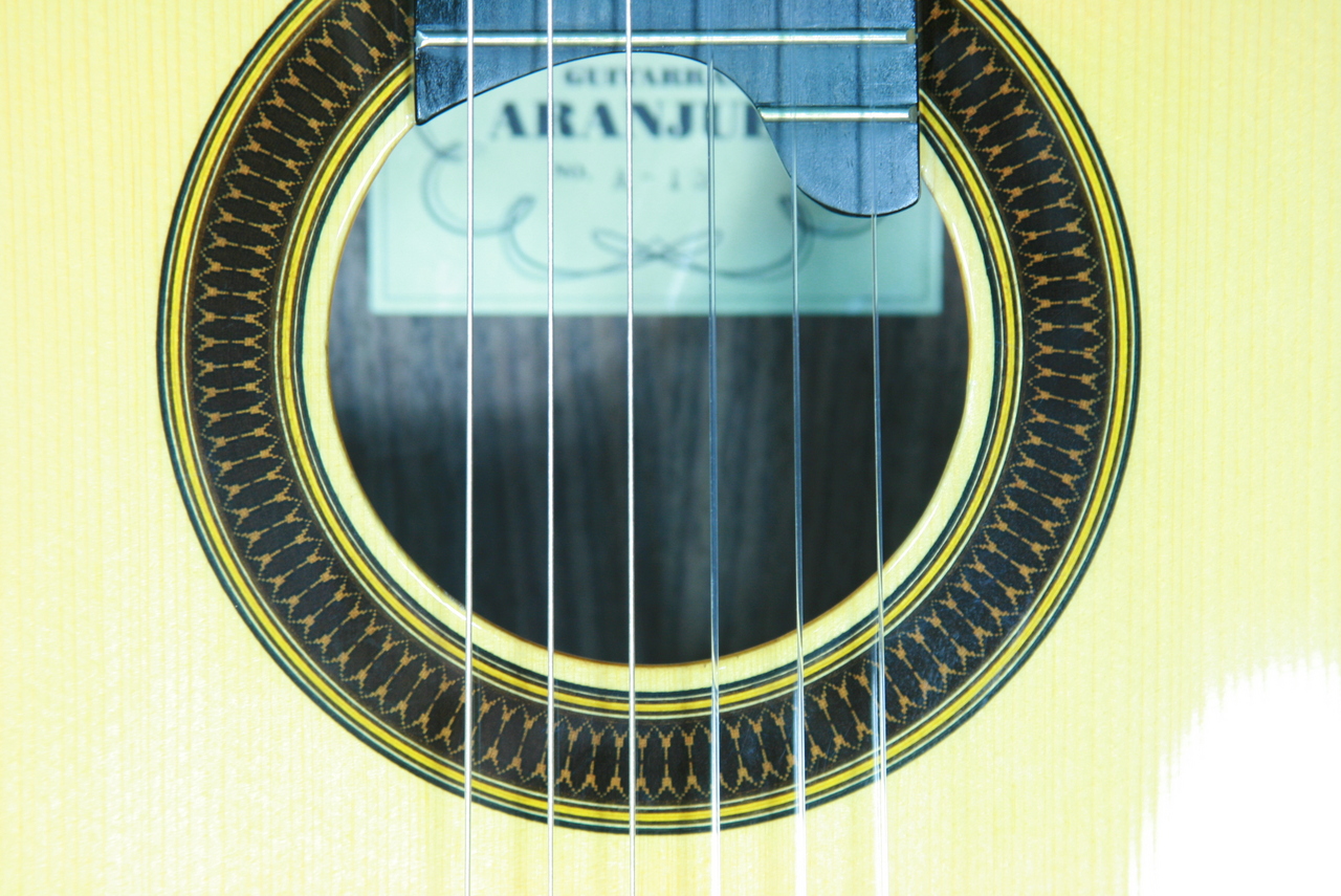 ARANJUEZ A－13/530mm(アルトギター) 松/インディアンローズウッド 