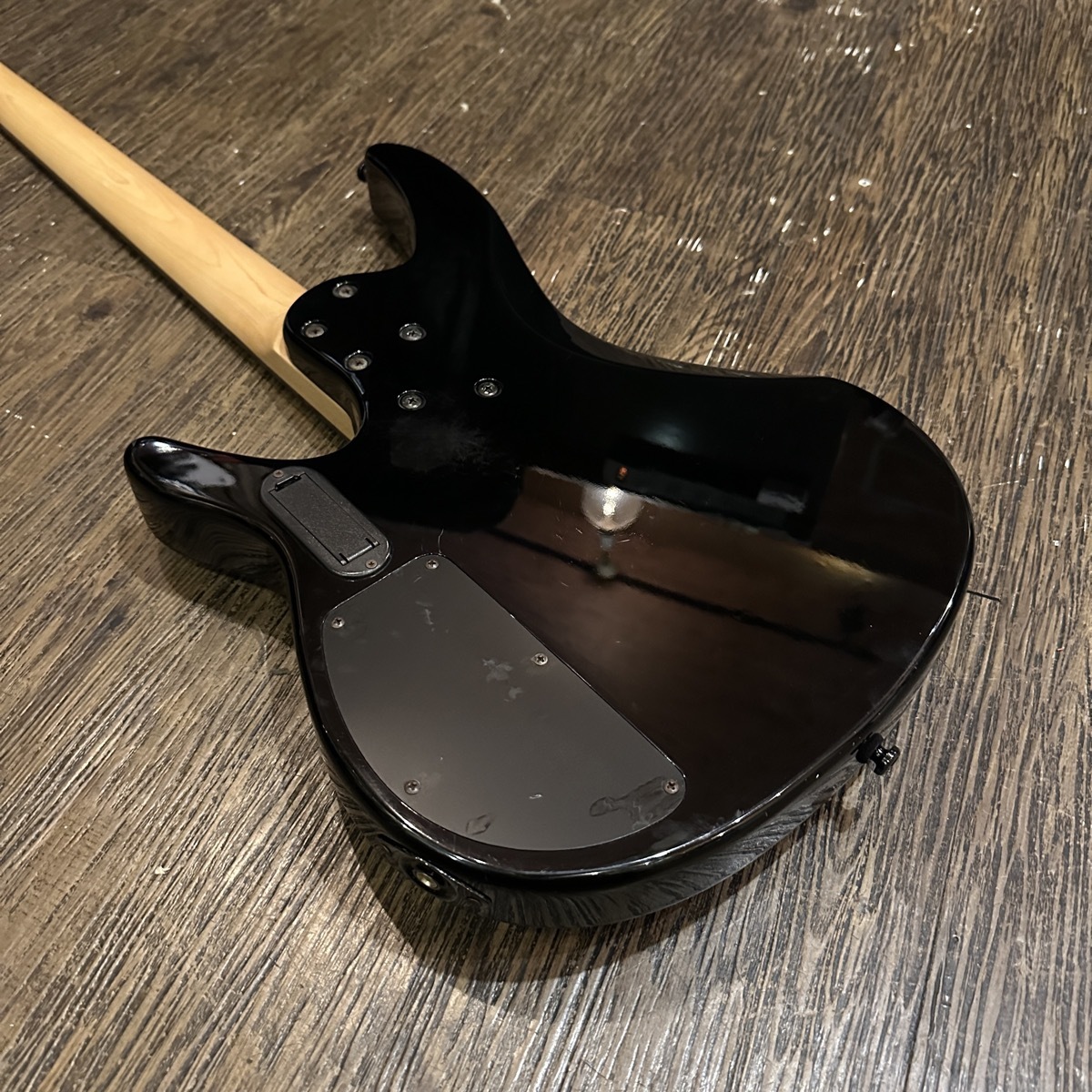 Washburn BB14 Electric Bass（中古/送料無料）【楽器検索デジマート】