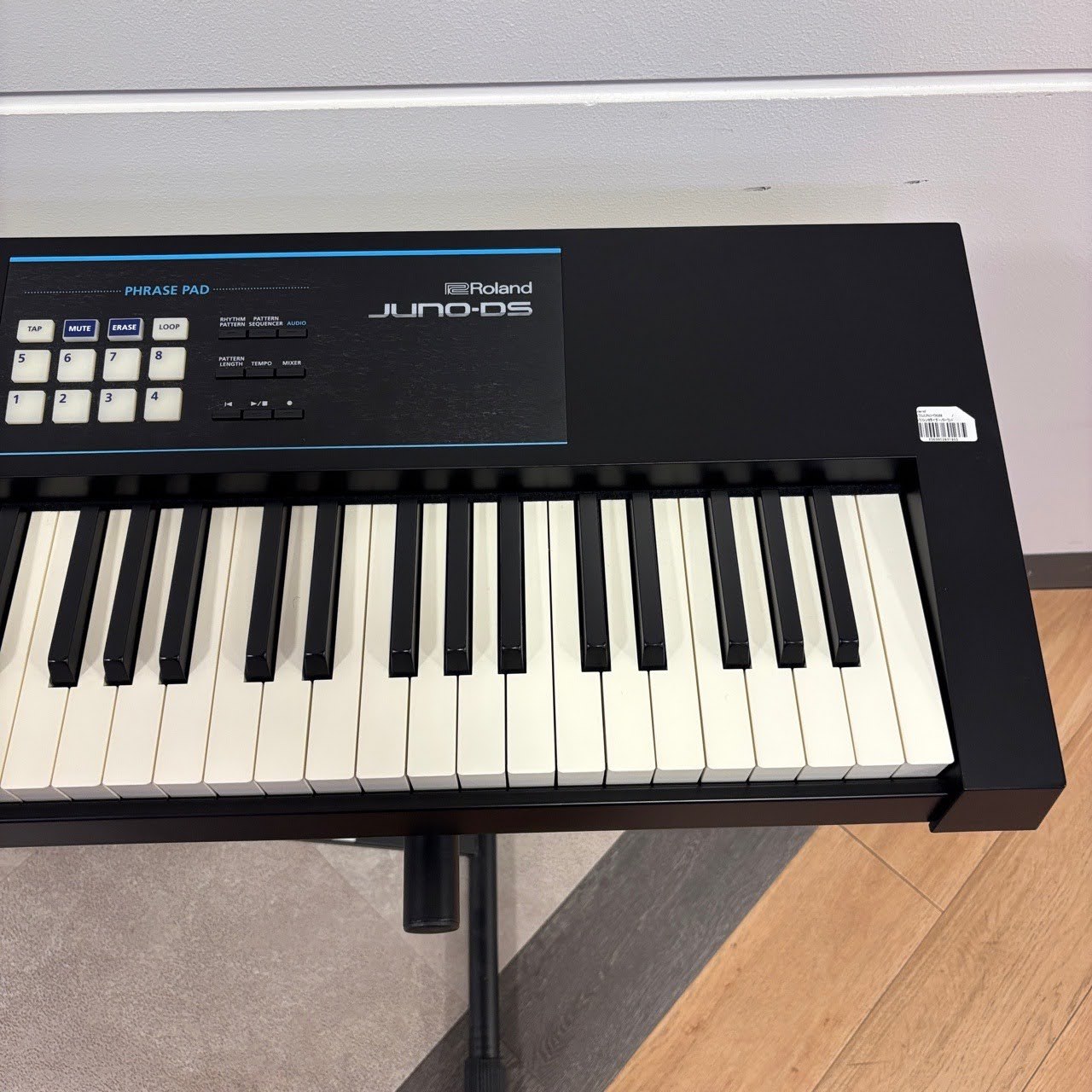 Roland JUNO-DS88（中古/送料無料）【楽器検索デジマート】
