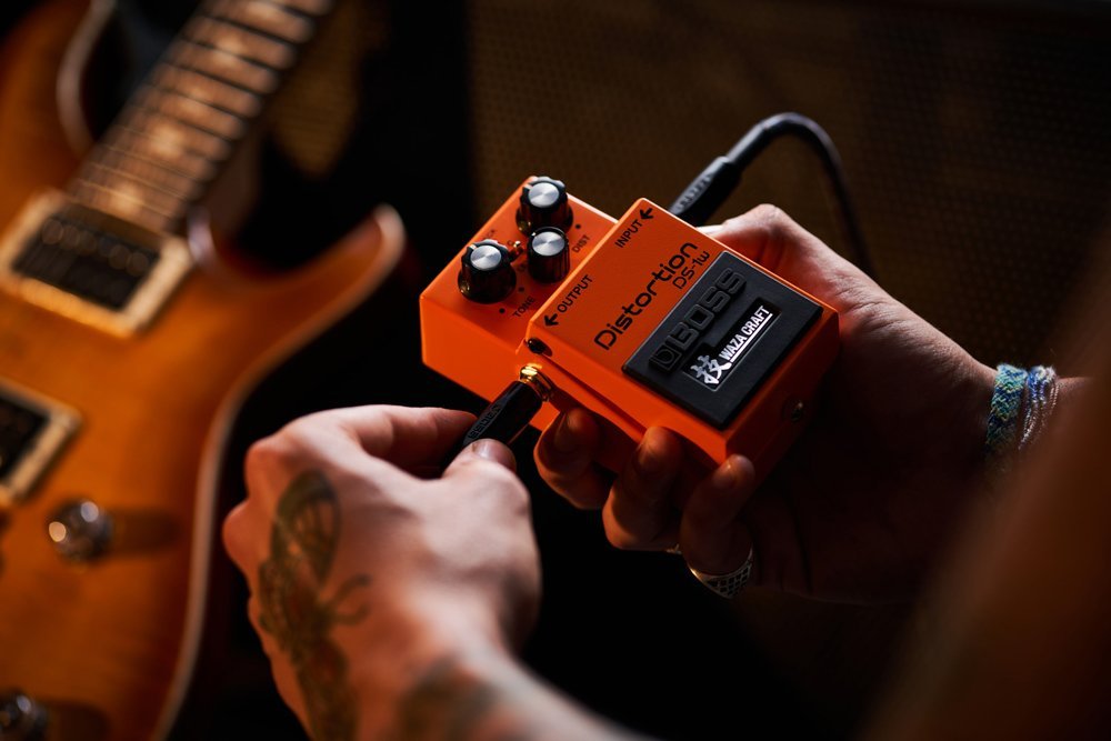 ギター BOSS DS-1w Distortion BOSS『DS-1W Distortion』ディストーション 日本製 – Haluna Guitar Studio