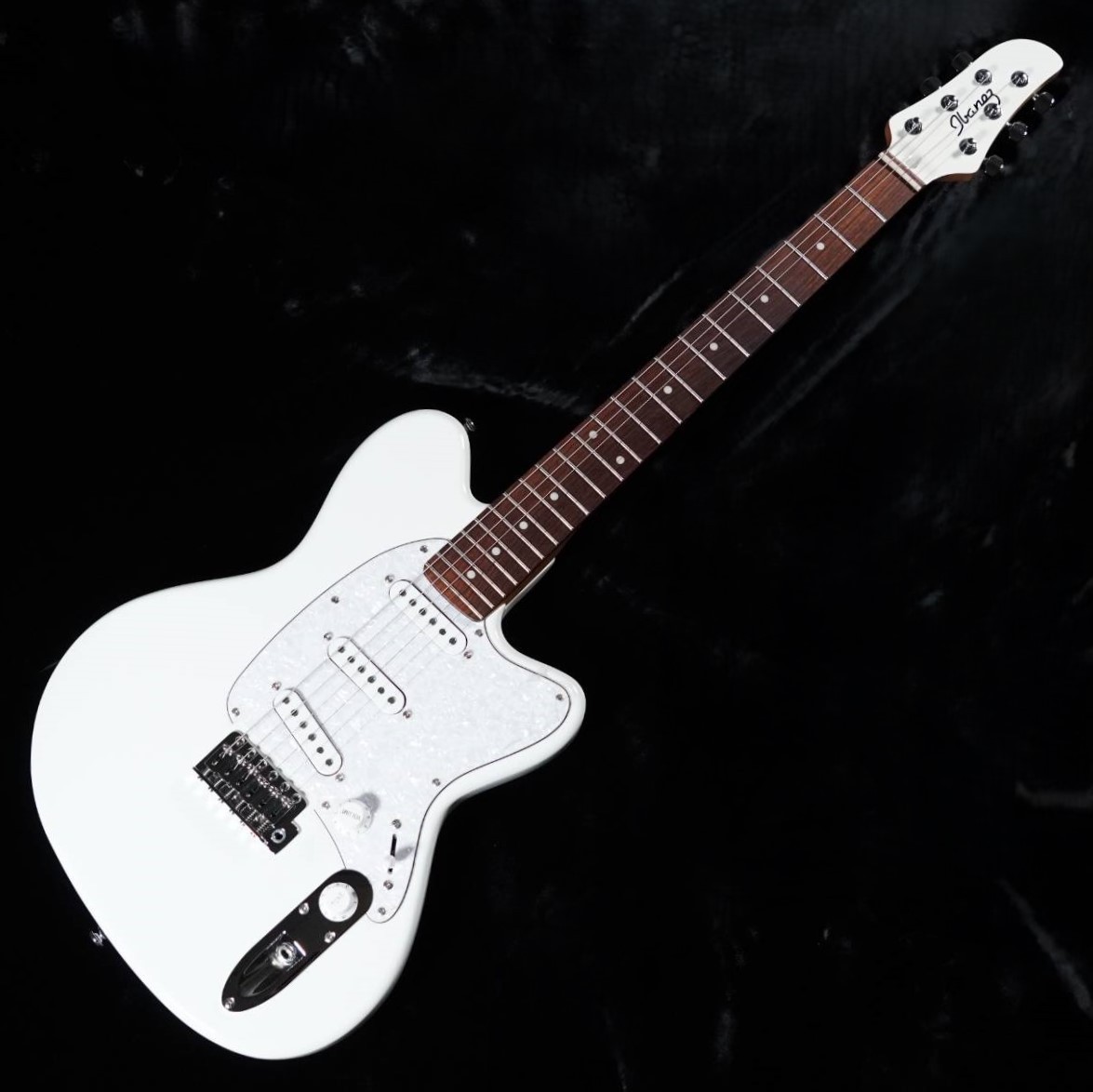 Ibanez ICHI00-VWH Vintage White Ichika Nito シグネイチャーモデル