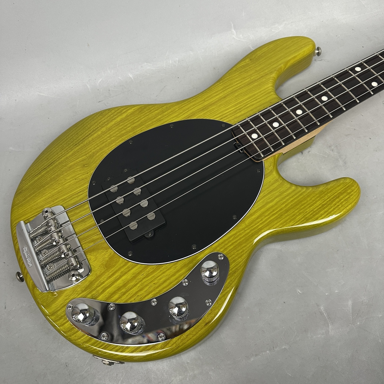 【美品】musicman stingray4 USA 1999年製 MUSIC MAN StingRay4 Translucent Green 1999年製（中古/送料無料