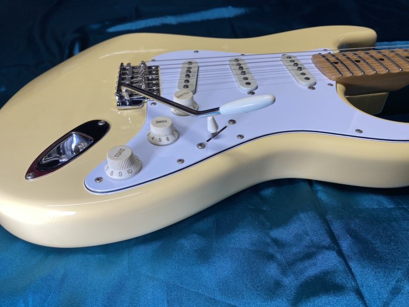 Fender Japan ST-YJM Yngwie Malmsteen Signature（中古）【楽器