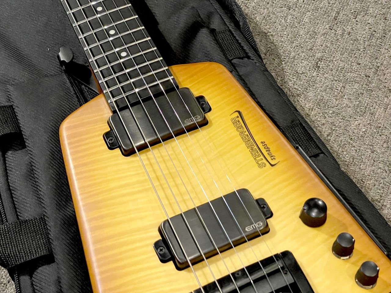 Steinberger Synapse Trans Amber TranScale ST-2FPA（中古）【楽器