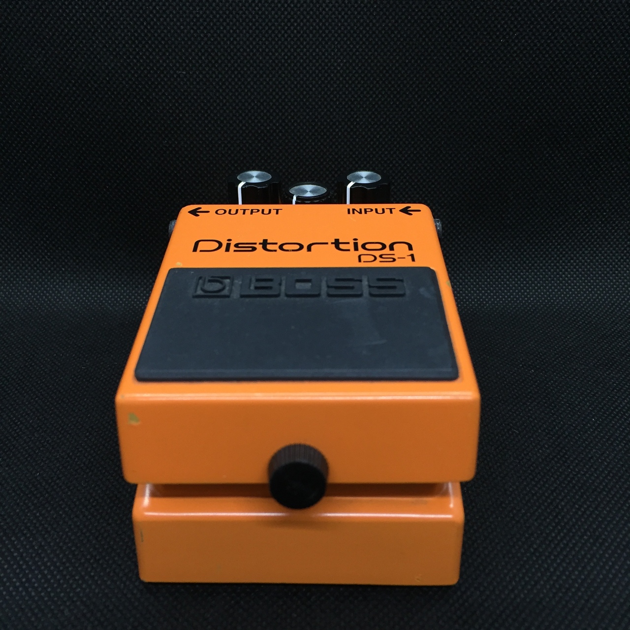 BOSS DS-1 Distortion台湾製 BOSS DS-1日本製銀ネジと台湾製の音の違いを確認したい