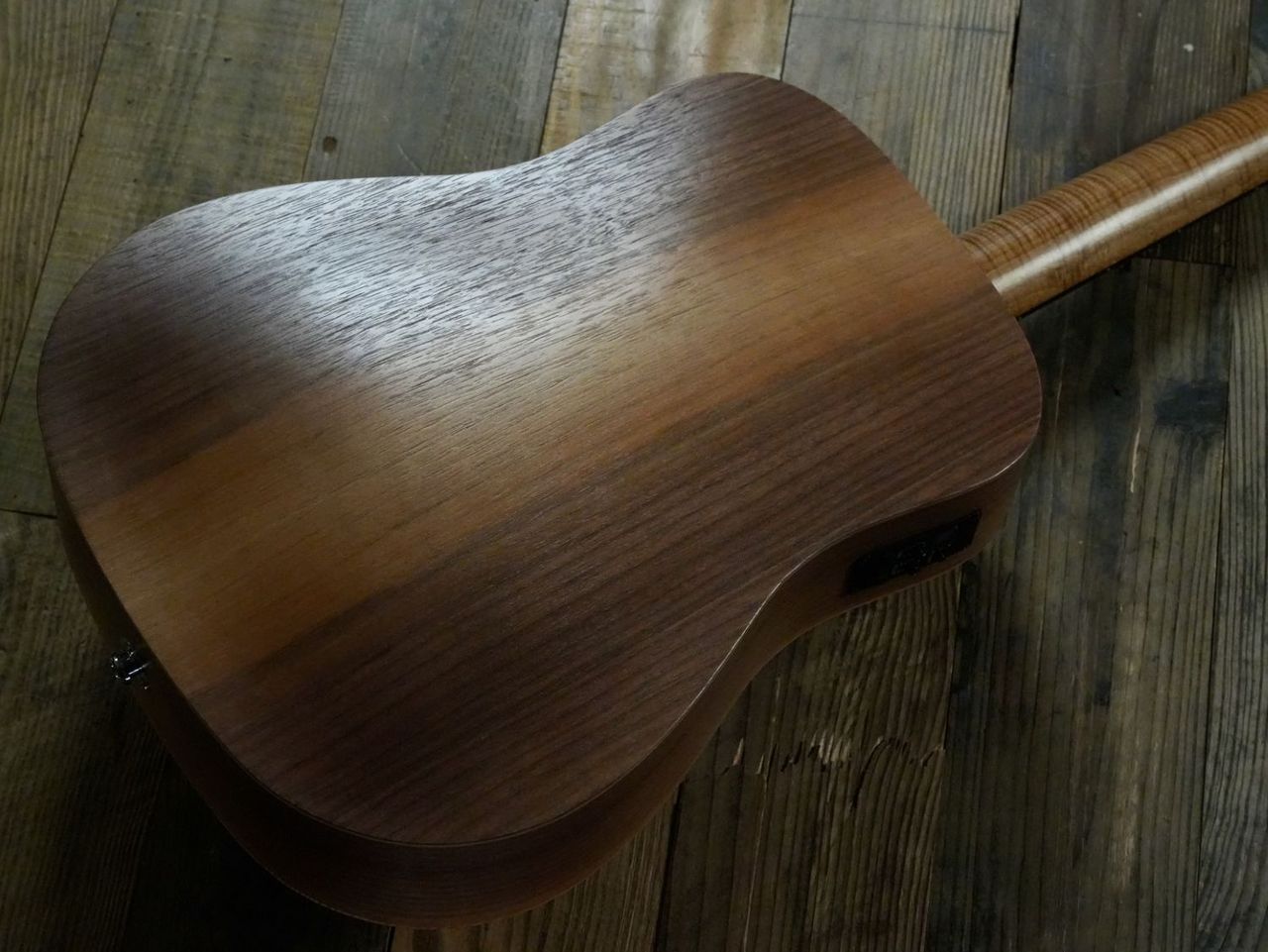 Baby Taylor BT1e_エレアコ Taylor BT1e Baby Taylor-e NAT ベイビー テイラー エレアコ