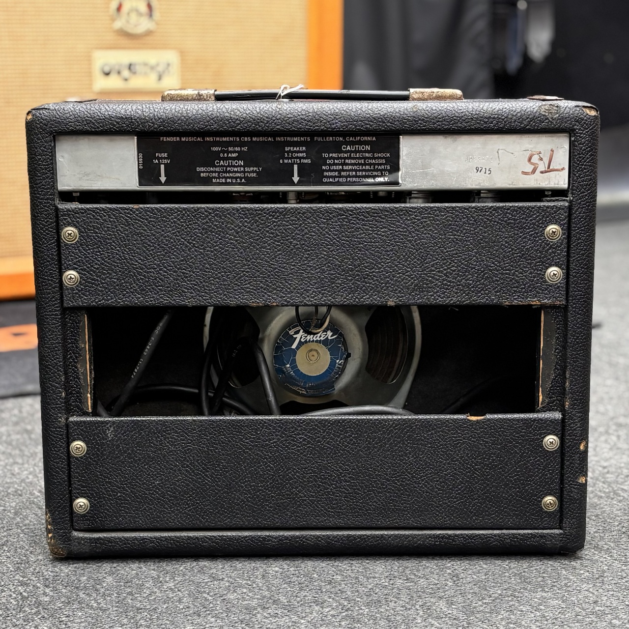 Fender Vibro Champ 1979年製 Fender Vibro Champ Silver Face 1979年 【Vintage!】（ビンテージ