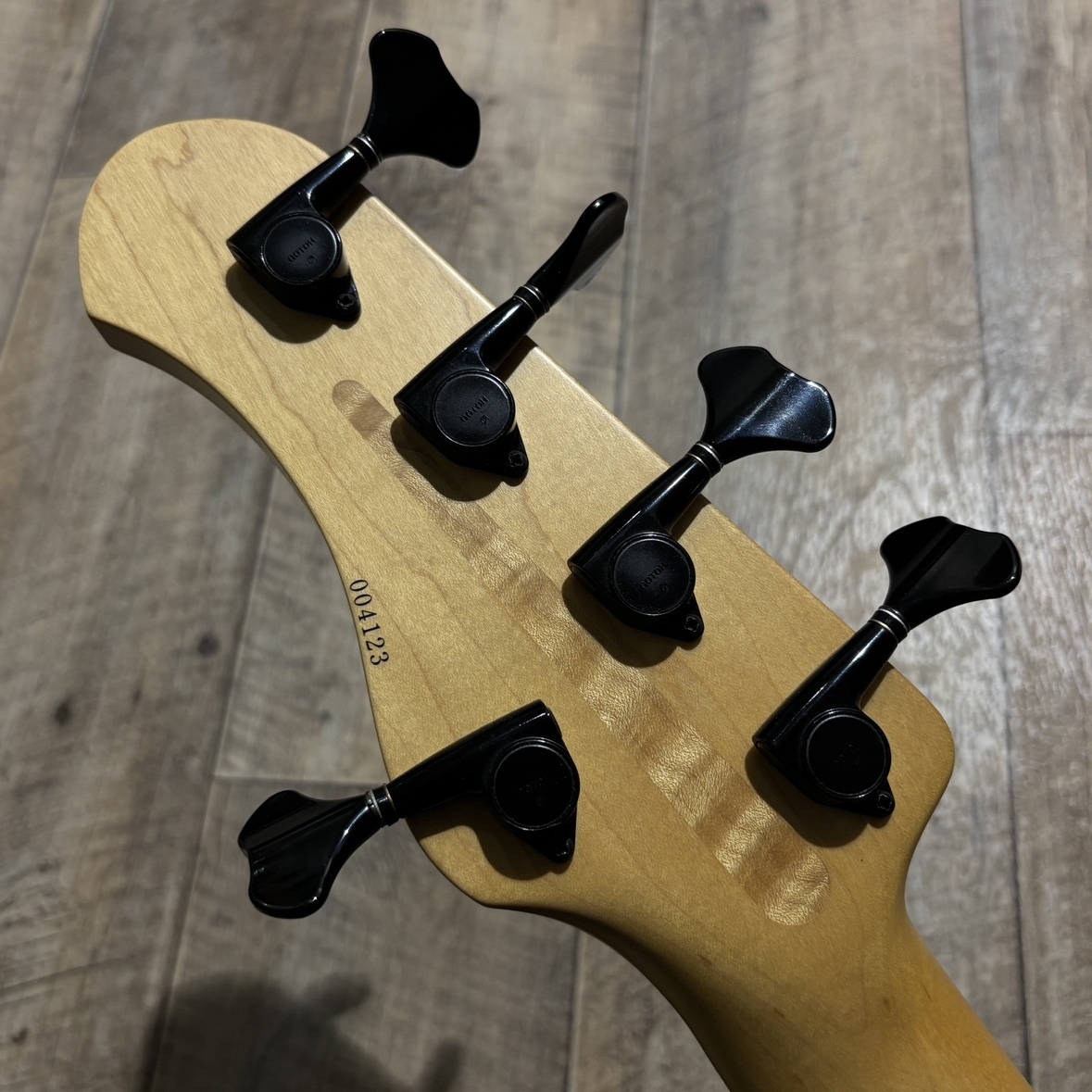 Red House Guitars Seeker 5st 24F Flame Maple/Ash Natural gloss