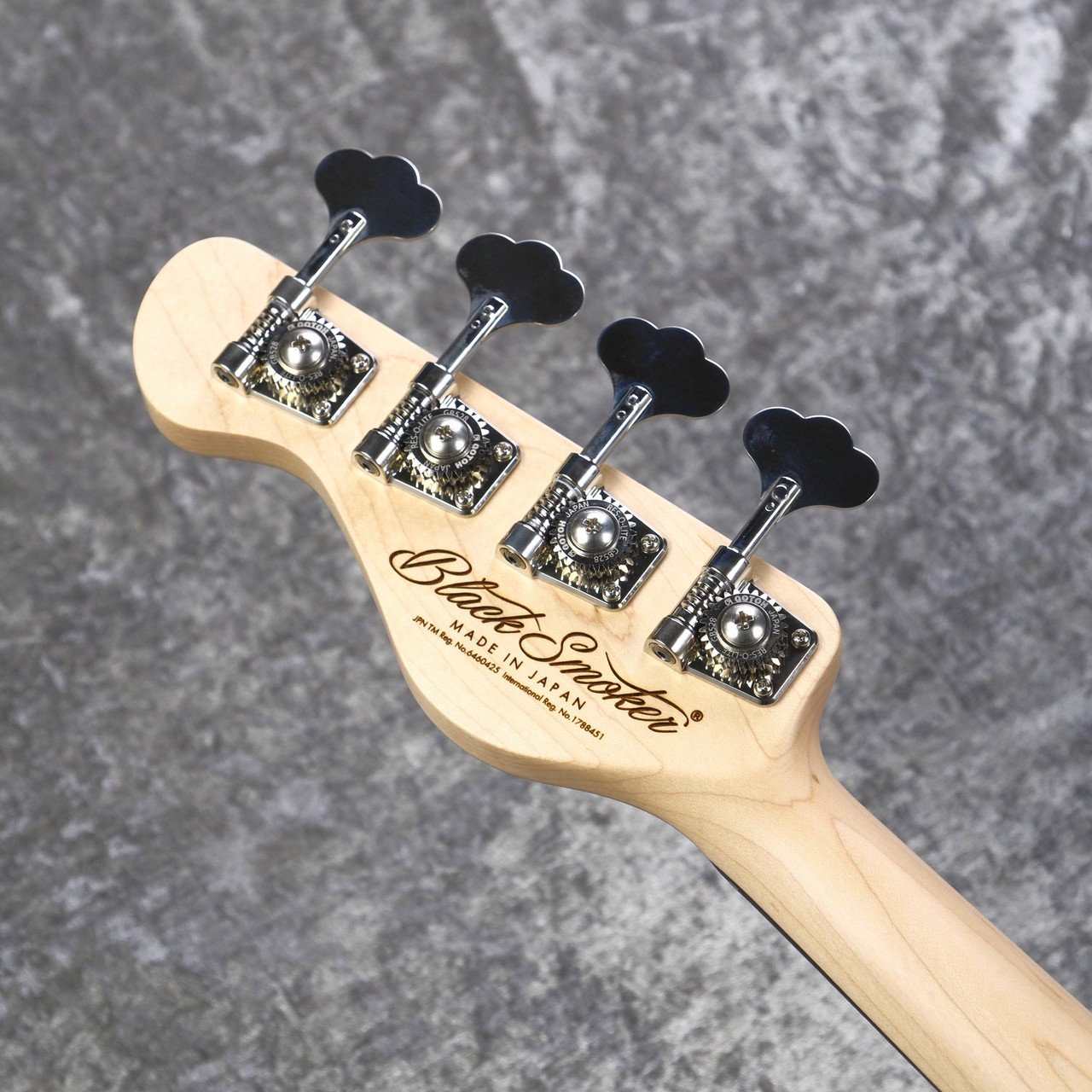 Black Smoker STD BETA J4 - Black/MH -【3.83kg】【#26G07】（新品