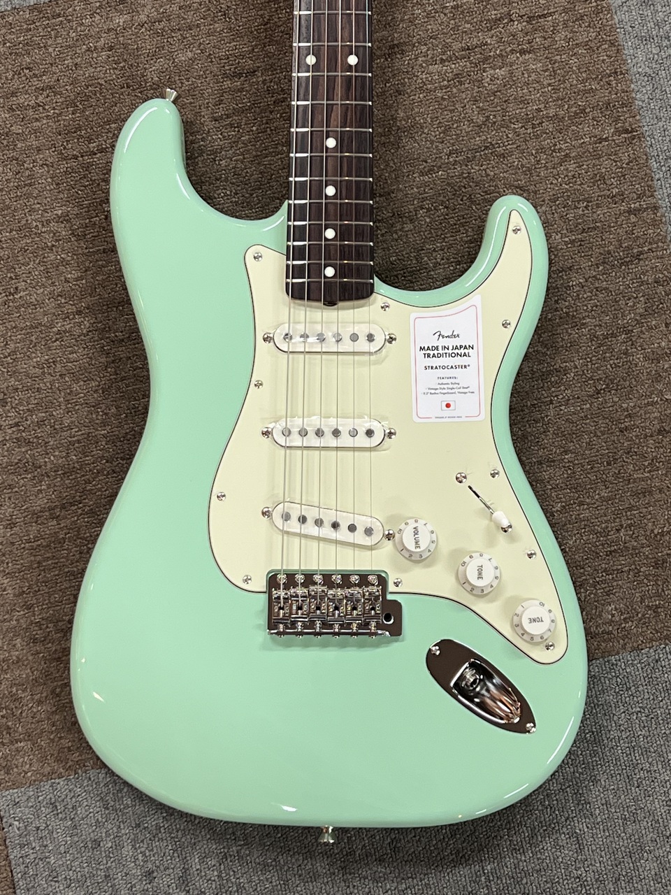 Fender Made in Japan Traditional 60s Stratocaster, Rosewood