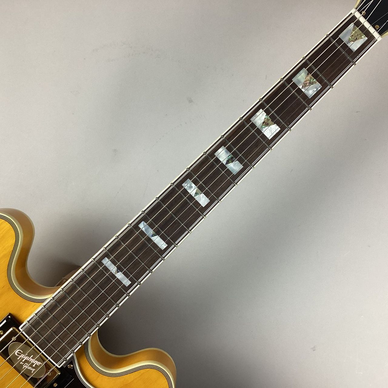 ephiphone shelaton natural セミアコ Epiphone Sheraton Natural エレキギター セミアコ エピフォン