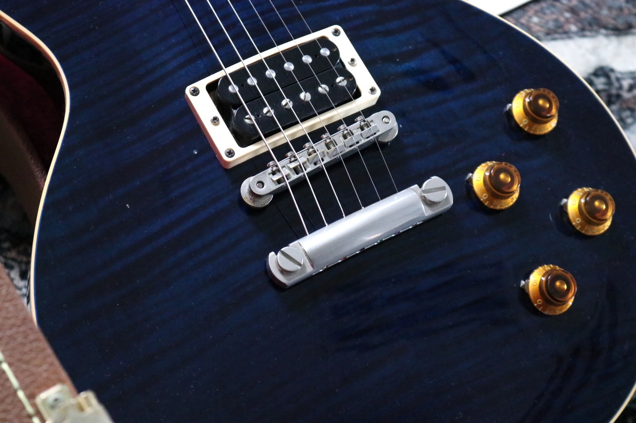 Gibson Les Paul Classic Plus Top Blue 2001（中古/送料無料）【楽器検索デジマート】