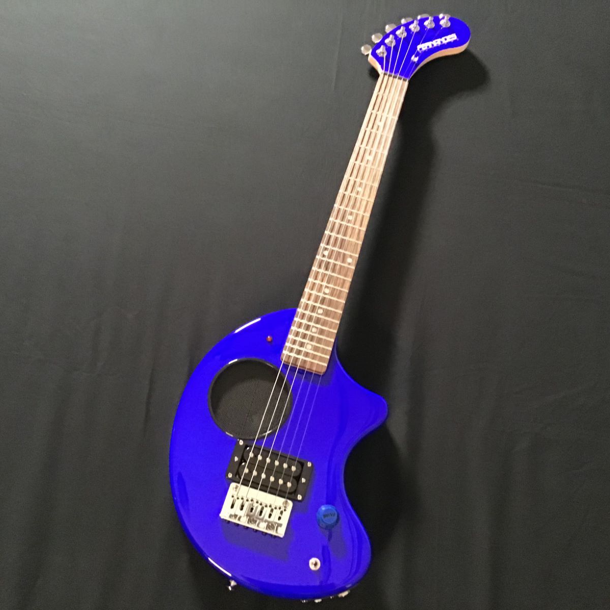 古典 FERNANDES ZO-3 ブルー スピーカー内蔵エレキギター ギター 