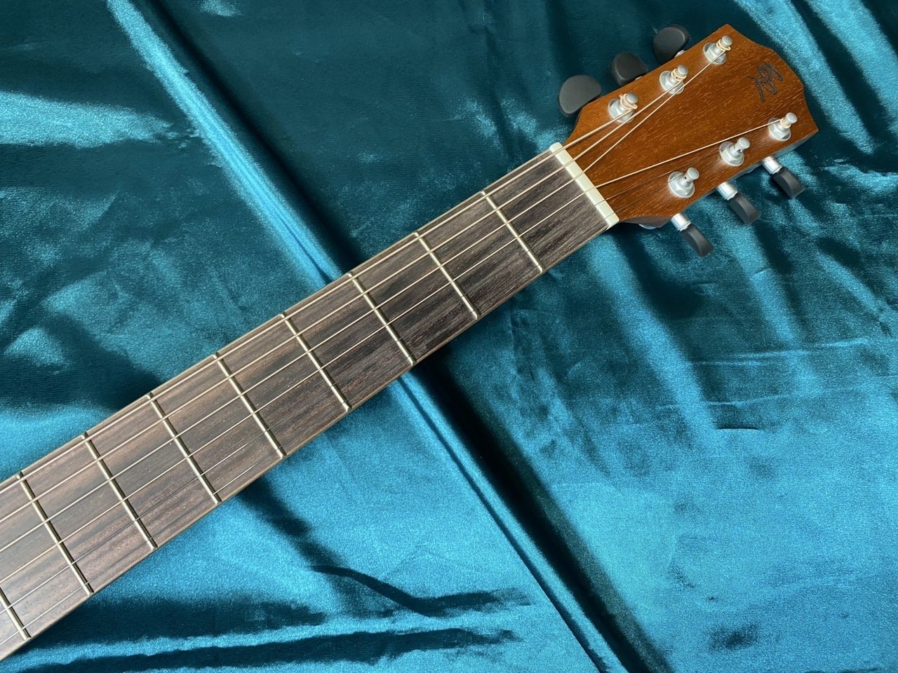 Baton Rouge AR11C / ACE（新品）【楽器検索デジマート】