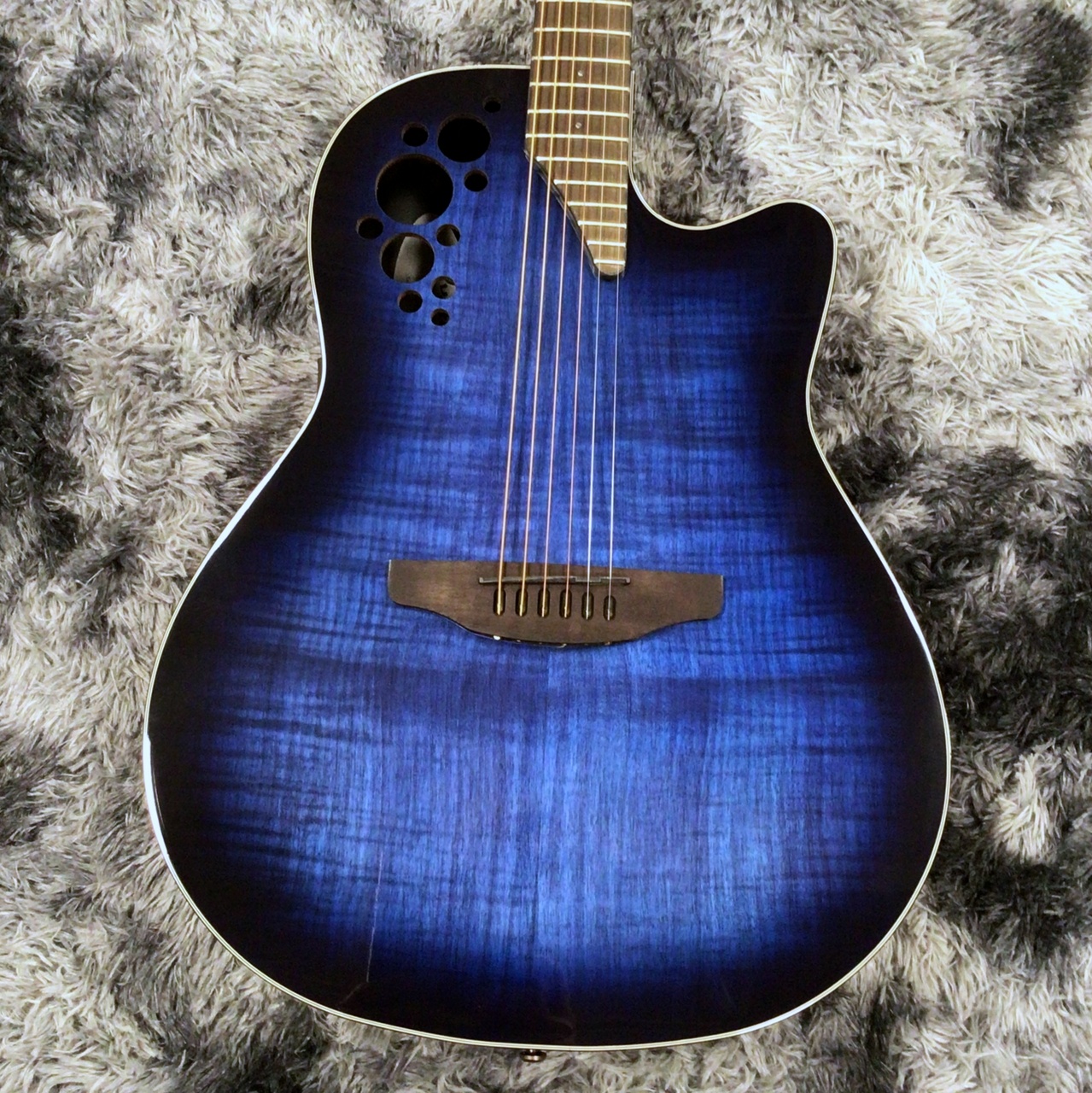 Ovation Celebrity Elite CE44P BLFL-G LTD【アウトレット特価】【限定