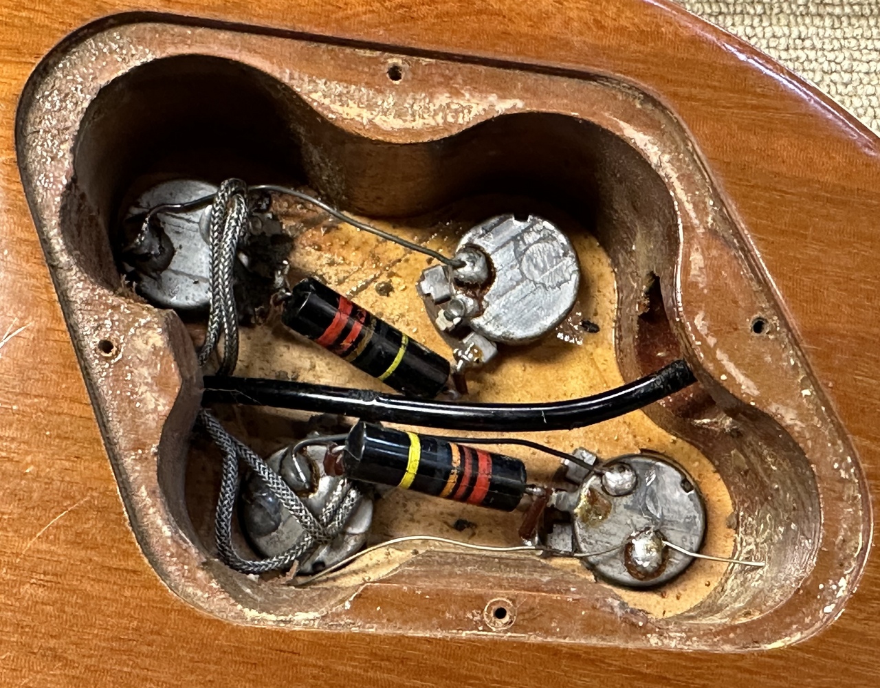 Gibson 1957 Les Paul Standard Gold Top Left Hand【3.95kg