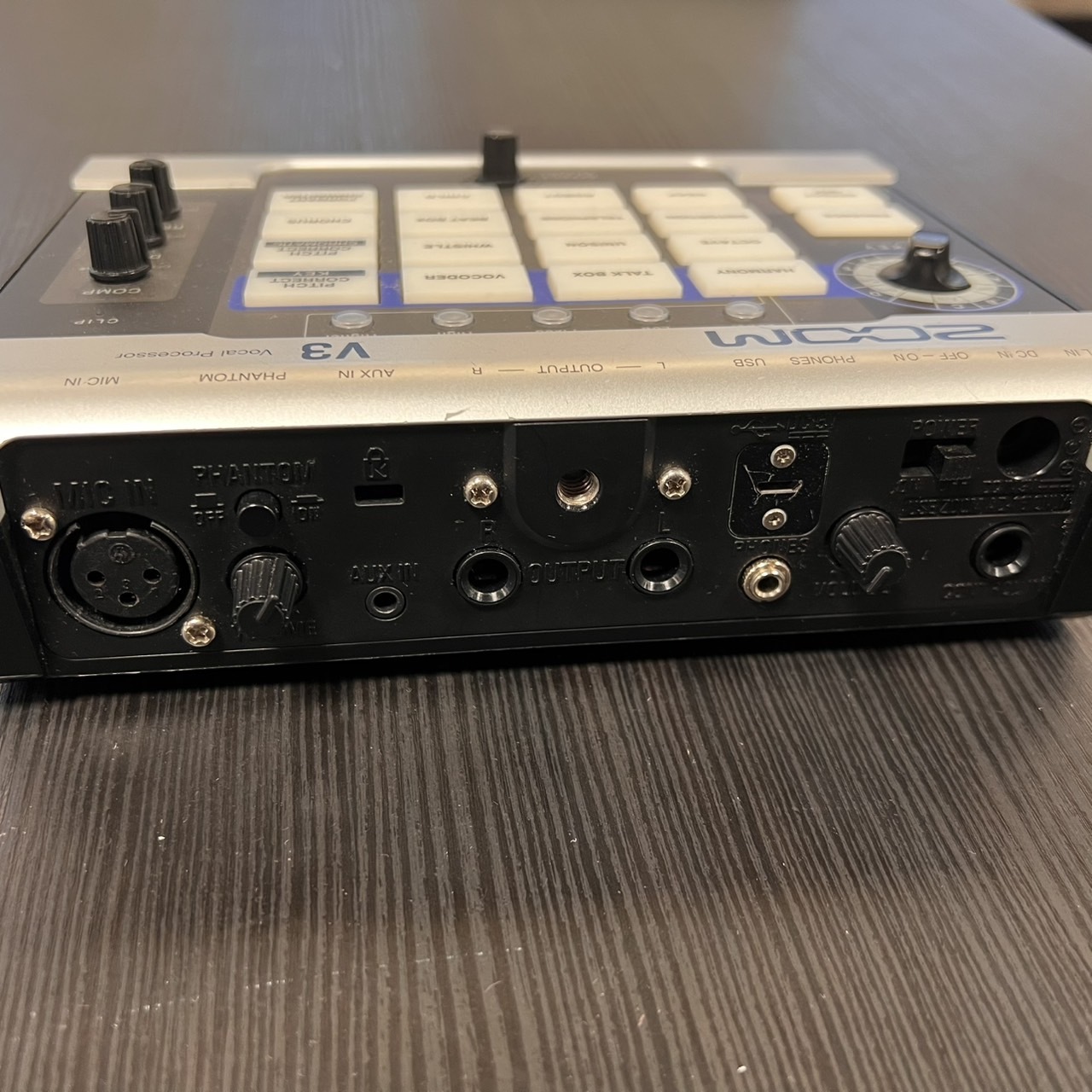 ZOOM V3 ボーカルエフェクター 美品 元箱付き 動作確認済み ZOOM ( ズーム ) V3 ボーカルエフェクター 送料無料 | サウンド