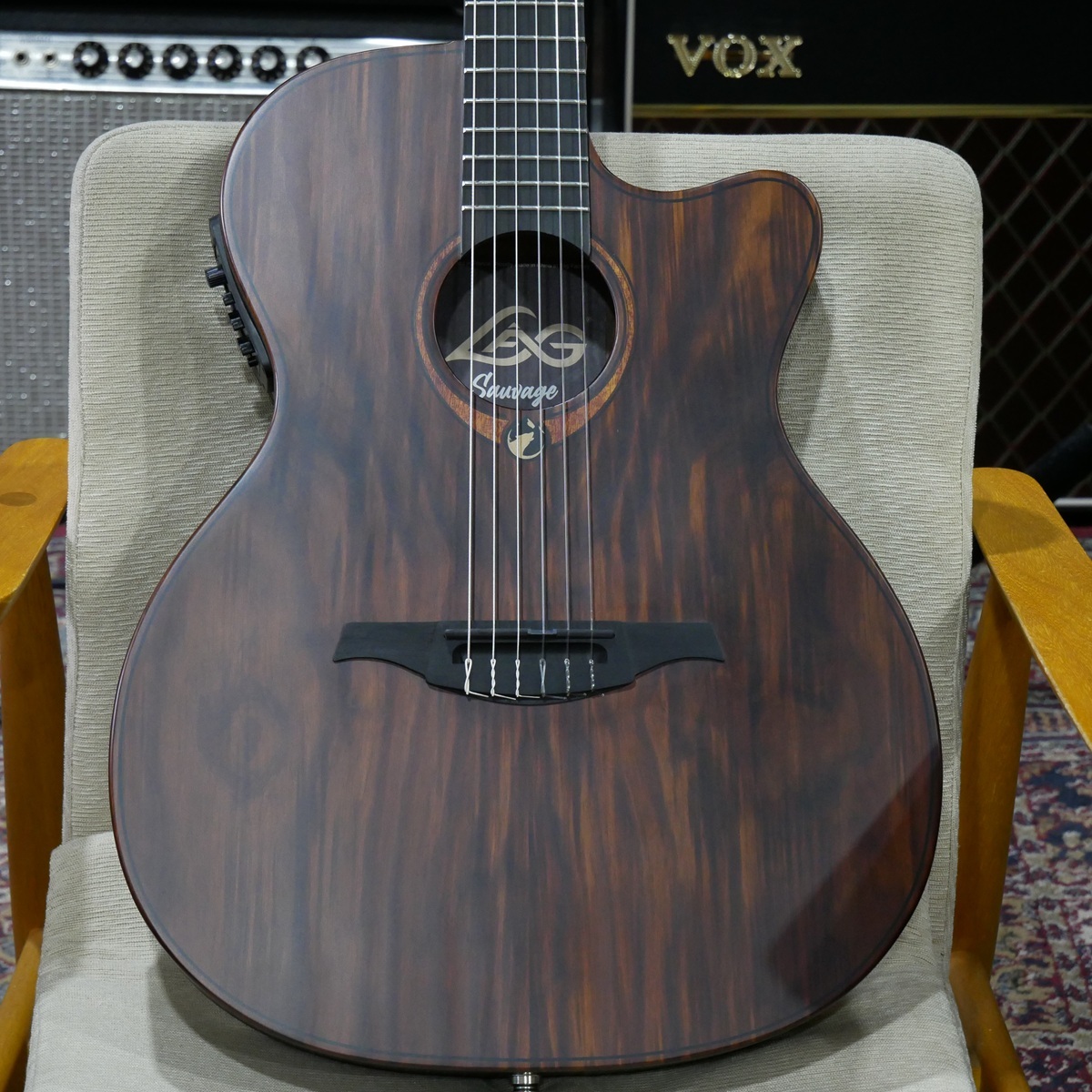 LAG Guitars SAUVAGE-N-ASCE / Nylon Auditorium Slim Cutaway