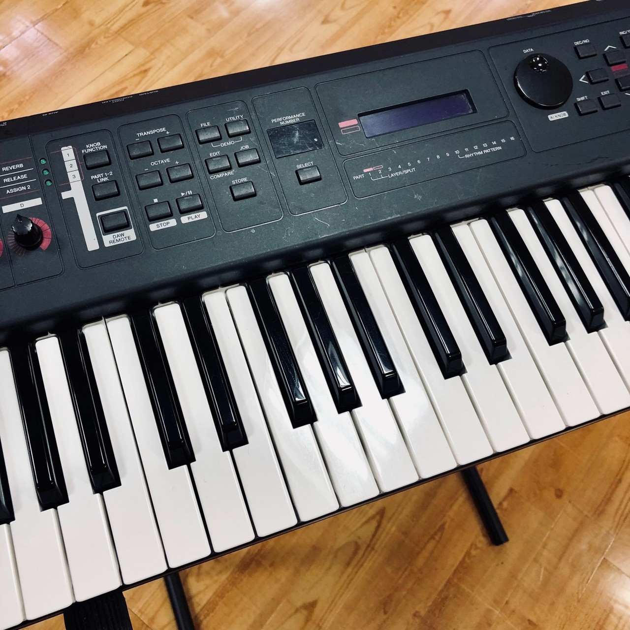 YAMAHA MX61【純正ケース付き】（中古/送料無料）【楽器検索デジマート】