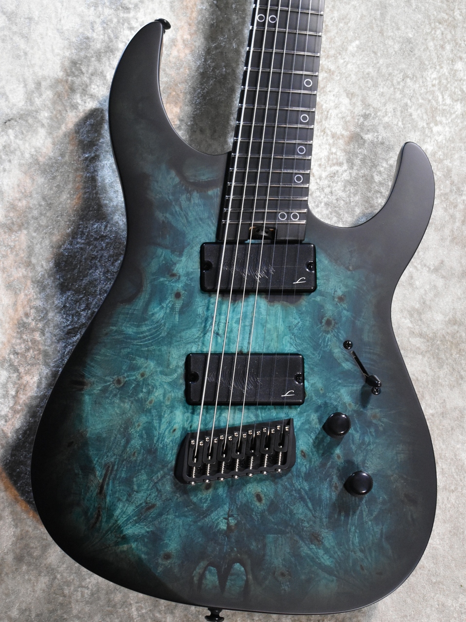 Legator NINJA N7FSS Buckeye Burl Dark Saphhire #IM26020232【3.47kg