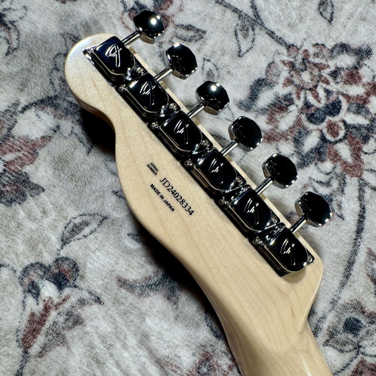 Fender FSR Made in Japan Traditional 70s Telecaster Walnut 島村