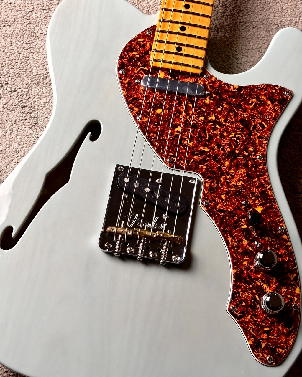 ビンテージCUNIFE搭載 Ariapro2 thinlineタイプ Fender Limited Edition American Professional II Telecaster