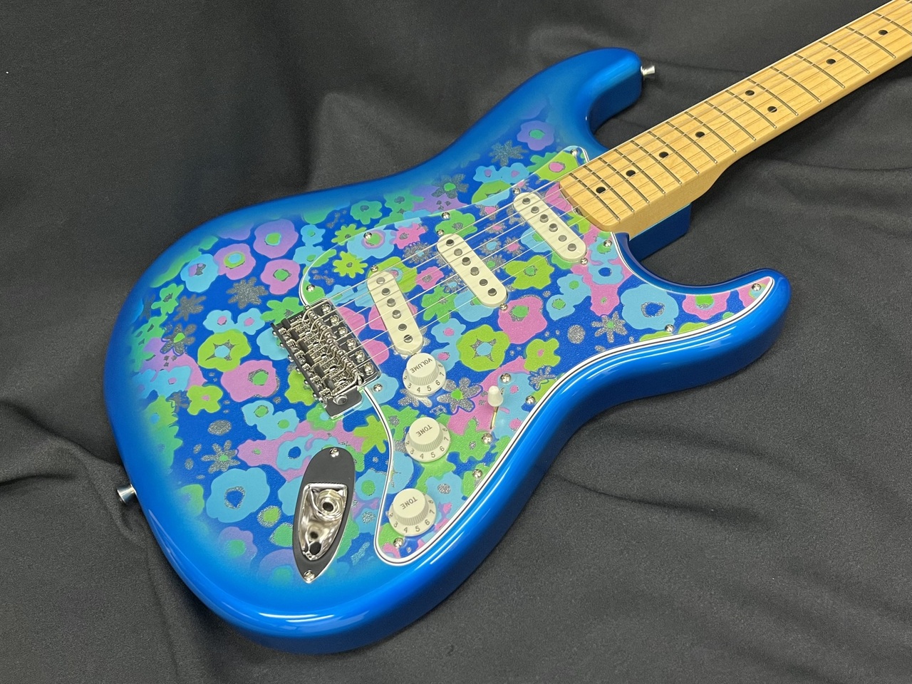 Fender Made in Japan Limited Stratocaster® Blue Flower【船橋